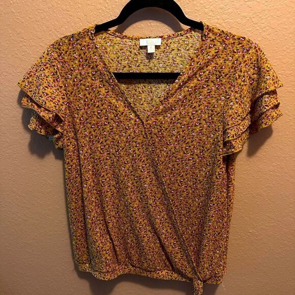 Charming Charlie floral top - Picture 1 of 8